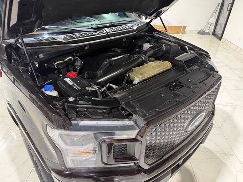 Used 2019 Ford F150 Lariat w/ Equipment Group 502A Luxury image 5