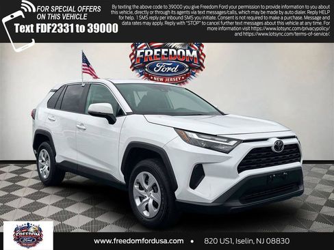 Used 2025 Toyota RAV4 LE AWD/4WD image 1
