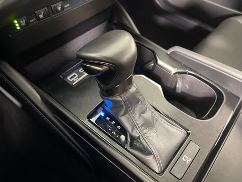 Used 2025 Lexus ES 350 w/ Premium Package image 22