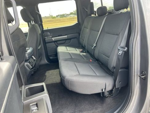 Used 2022 Ford F150 XLT w/ Equipment Group 302A High image 11