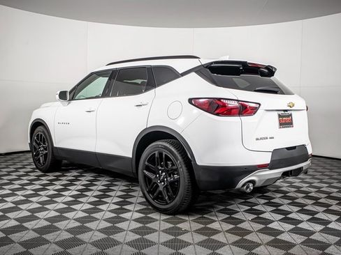 Used 2019 Chevrolet Blazer LT image 2