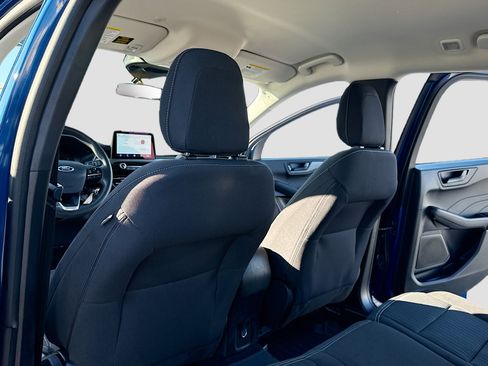 Used 2023 Ford Escape AWD image 6