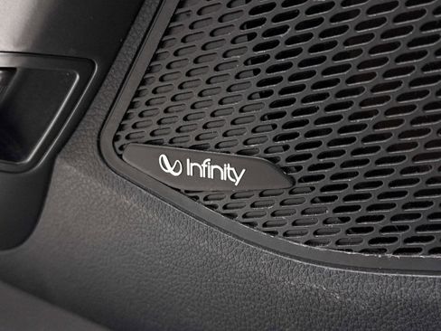 Used 2016 Hyundai Santa Fe Limited w/ Option Group 04 image 21