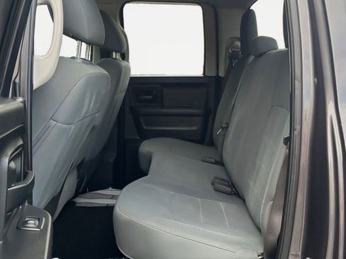 Used 2019 RAM 1500 Express AWD/4WD image 13