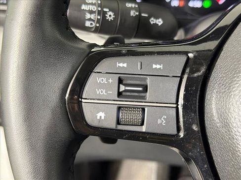 Used 2024 Honda Pilot EX-L image 25