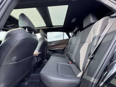 Used 2021 Toyota Venza Limited w/ Advanced Technology Package AWD/4WD image 15
