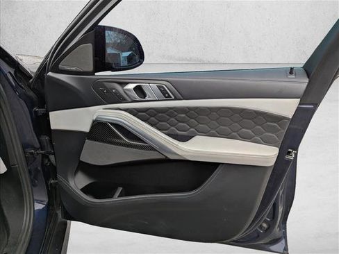 Used 2021 BMW X6 M w/ Competition Package image 25