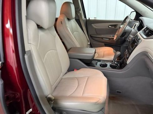 Used 2017 Chevrolet Traverse Premier AWD/4WD image 24