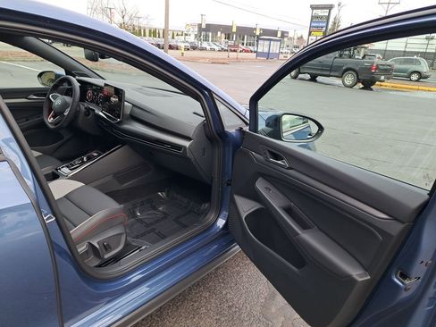 New 2026 Volkswagen GTI SE image 18