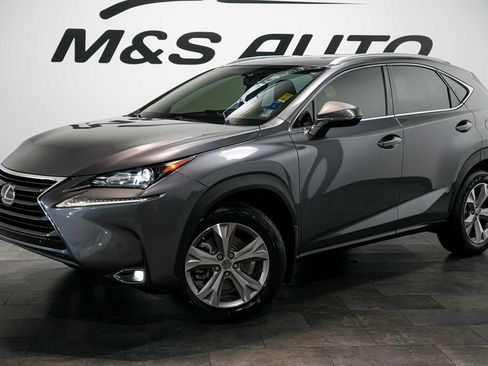 Used 2017 Lexus NX 200t AWD w/ Premium Package image 2