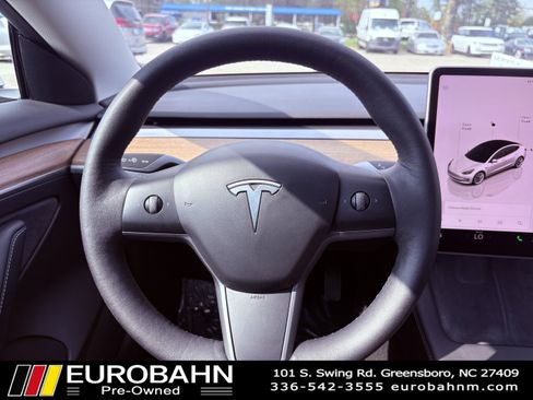 Used 2023 Tesla Model 3 Standard Range image 22