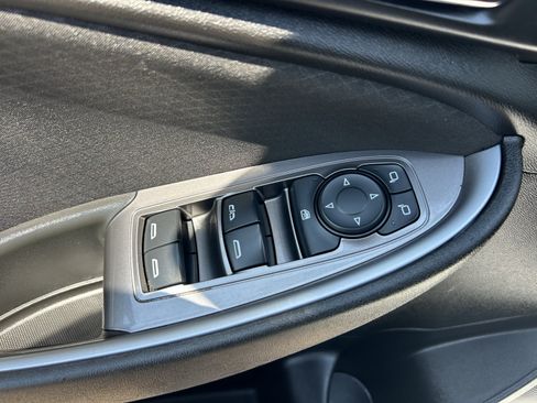 Certified 2024 Chevrolet Malibu LT FWD image 29