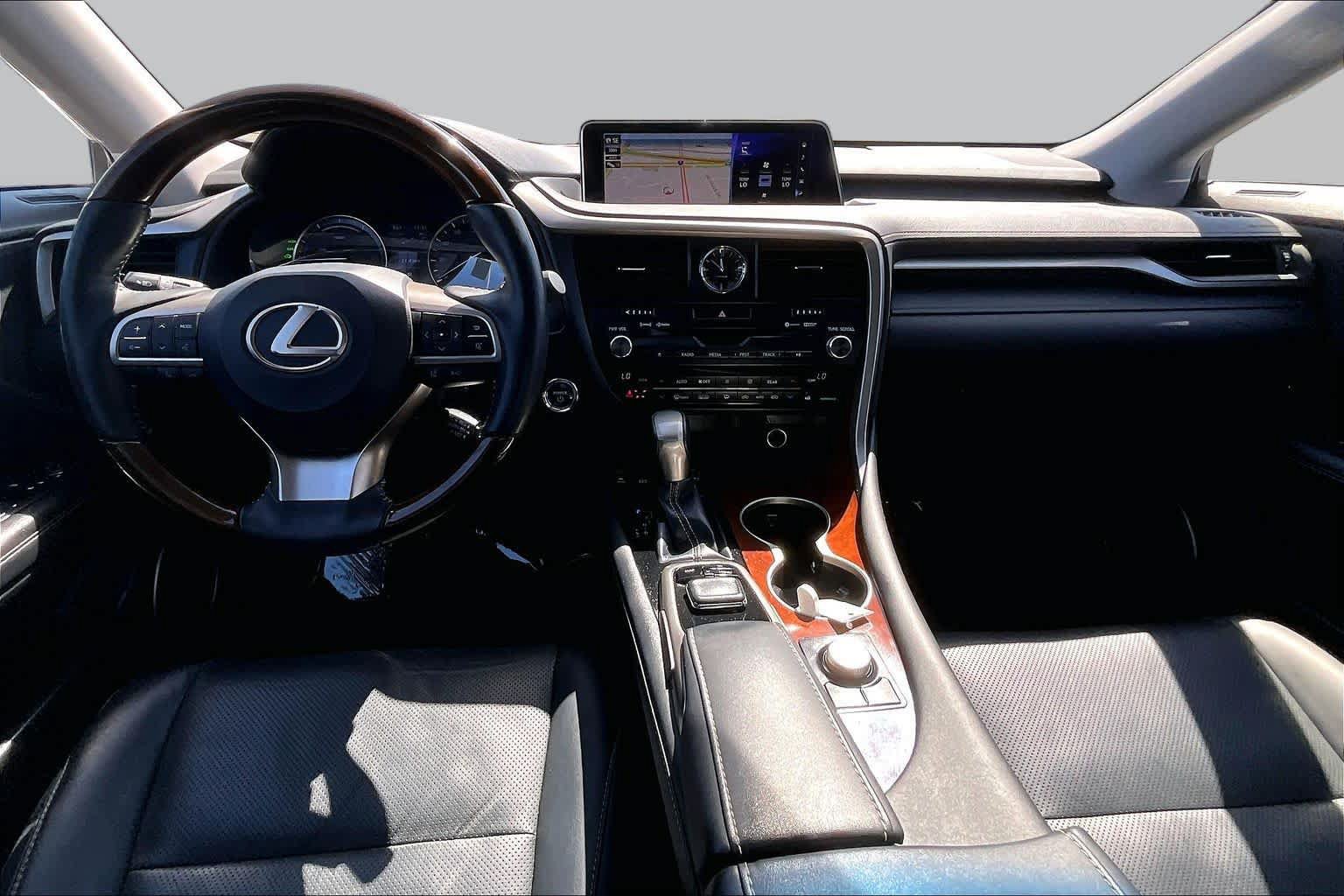 Used 2019 Lexus RX 450hL Premium w/ Premium Package AWD/4WD image 15