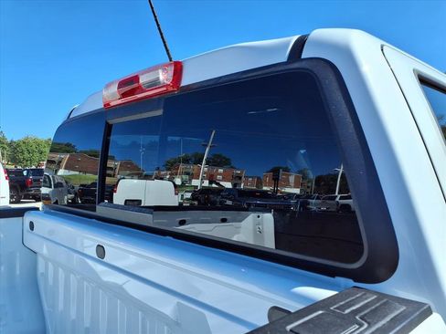 New 2026 GMC Canyon Elevation w/ Convenience Package image 19