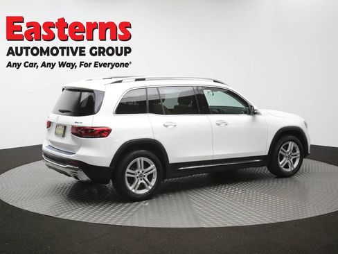Used 2021 Mercedes-Benz GLB 250 4MATIC image 46