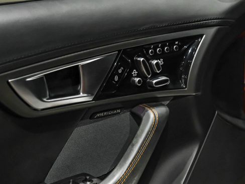 Used 2014 Jaguar F-TYPE S RWD image 37