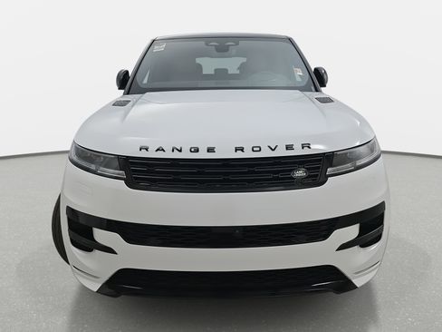 New 2026 Land Rover Range Rover Sport Dynamic SE image 2
