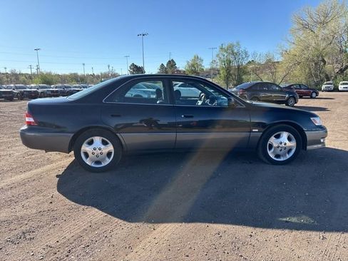 Used 2000 Lexus ES 330 image 7