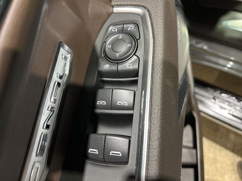New 2026 GMC Sierra 1500 Denali w/ Denali Reserve Package AWD/4WD image 19