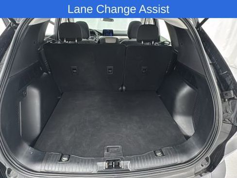 Used 2022 Ford Escape SE w/ Cold Weather Package image 15