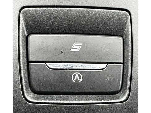 Used 2020 Ford Fusion SE image 27