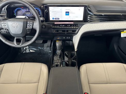 New 2026 Toyota Camry XLE AWD/4WD image 13