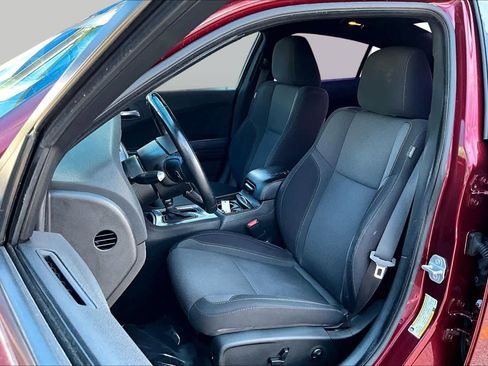 Used 2019 Dodge Charger SXT w/ Blacktop Package RWD image 8
