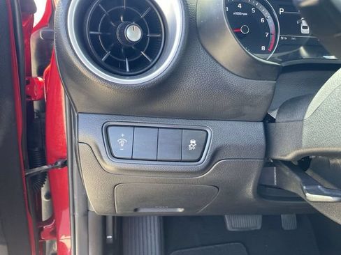 Used 2024 Kia Forte LXS FWD image 16
