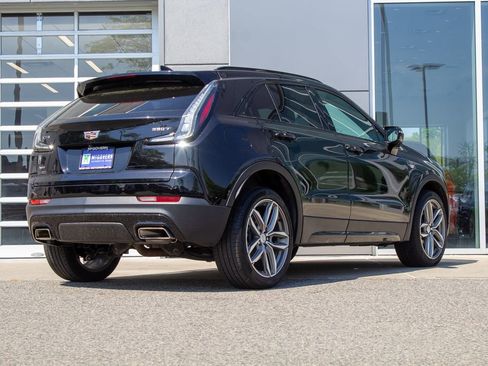 Used 2023 Cadillac XT4 Sport AWD/4WD image 10