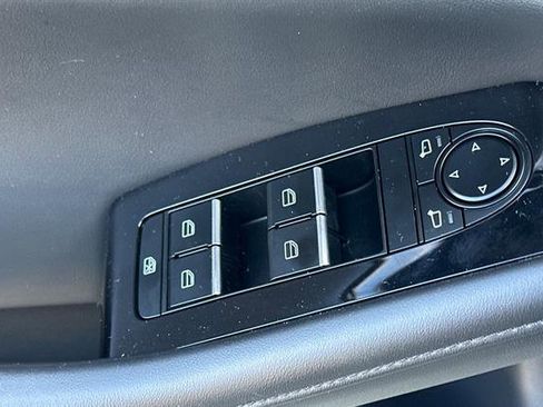 Certified 2025 MAZDA MAZDA3 2.5 Turbo Sedan w/Premium Plus image 10