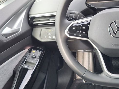 New 2026 Volkswagen ID.4 Pro image 27