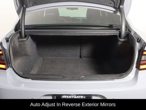 Used 2022 Dodge Charger SXT w/ Plus Group AWD/4WD image 18