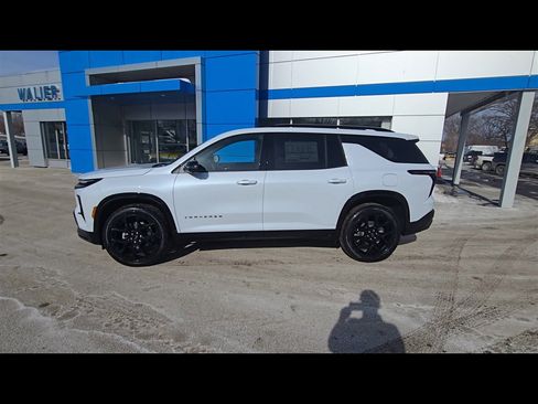 New 2026 Chevrolet Traverse RS image 5