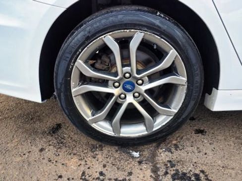 Used 2019 Ford Fusion SEL image 48