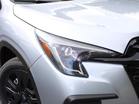 New 2025 Subaru Ascent Onyx Edition image 2