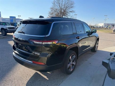 New 2025 Jeep Grand Cherokee L Limited w/ Luxury Tech Group II image 4