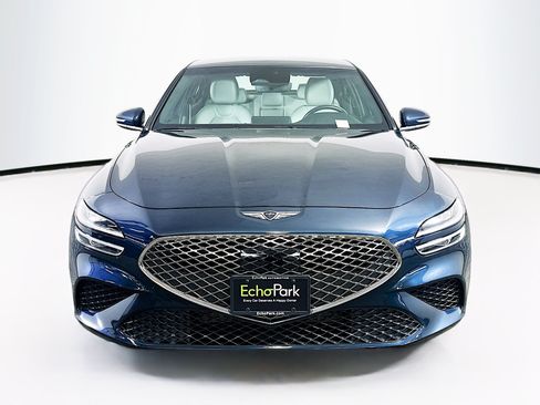 Used 2025 Genesis G70 2.5T RWD image 2