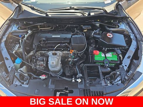 Used 2017 Honda Accord Sport image 30