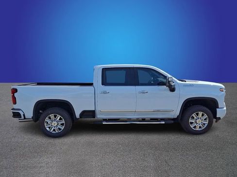 New 2026 Chevrolet Silverado 2500 High Country w/ Technology Package AWD/4WD image 3
