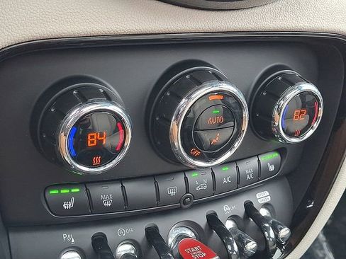 Used 2022 MINI Cooper Clubman S image 17