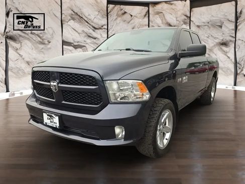 Used 2018 RAM 1500 Express w/ Express Value Package AWD/4WD image 1