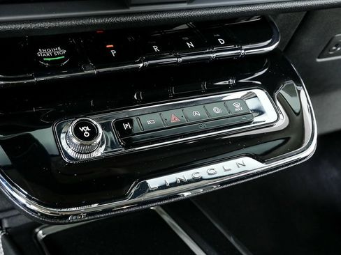 Used 2024 Lincoln Corsair Premiere w/ Equipment Group 101A image 16