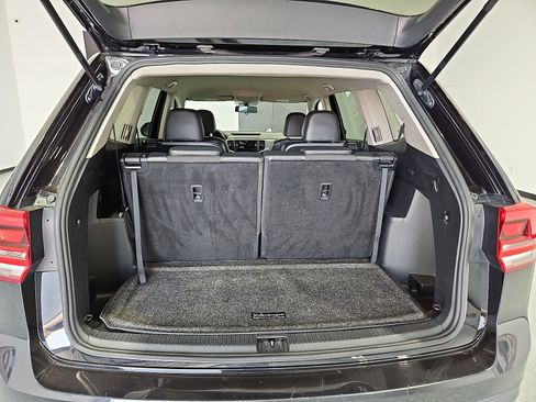 Used 2019 Volkswagen Atlas SE AWD/4WD image 12