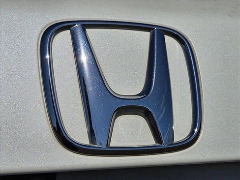 Used 2016 Honda HR-V LX image 30