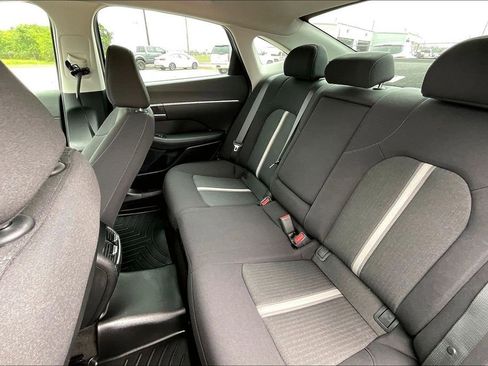 Used 2024 Hyundai Sonata SEL FWD image 19