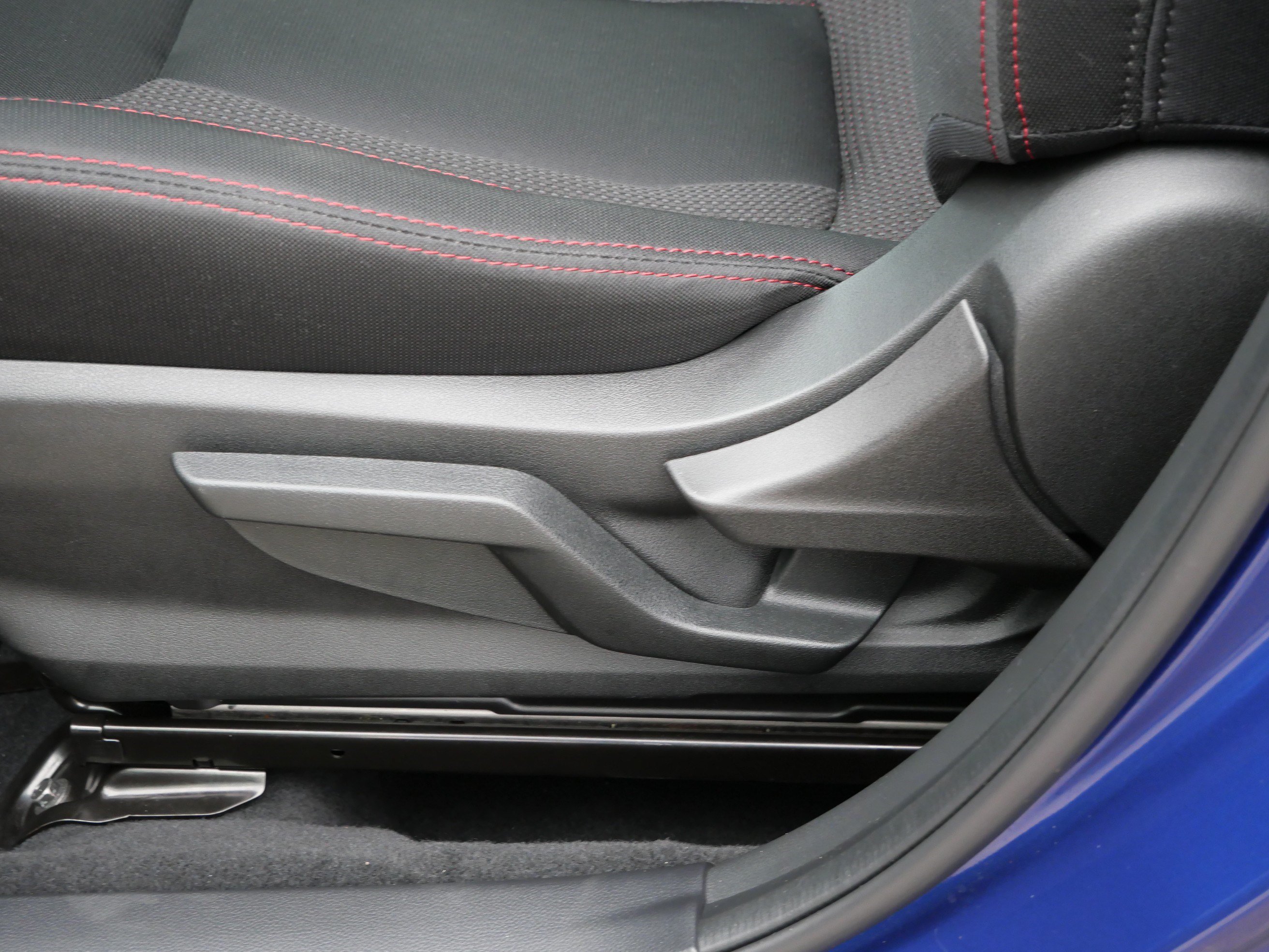 Used 2025 Subaru WRX Premium AWD/4WD image 19
