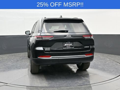 New 2025 Jeep Grand Cherokee Laredo X w/ Luxury Tech Group I AWD/4WD image 5