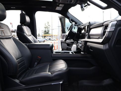 Used 2024 Ford F350 Platinum w/ Tremor Off-Road Package AWD/4WD image 28