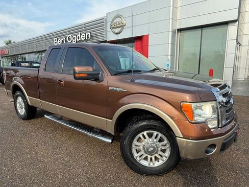 Used 2011 Ford F150 Lariat RWD image 1