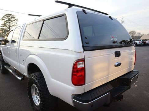 Used 2016 Ford F250 Lariat w/ Lariat Ultimate Package image 7